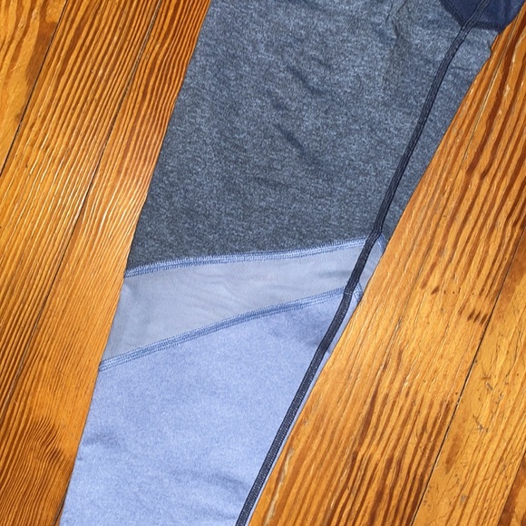 aerie leggings - Picture 2 of 3